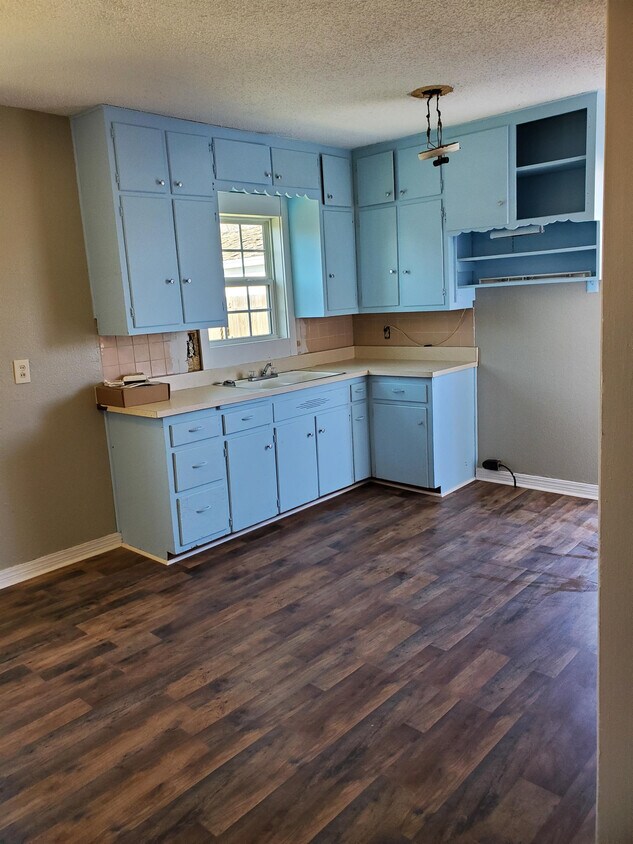 Building Photo - 3606 S Taylor St