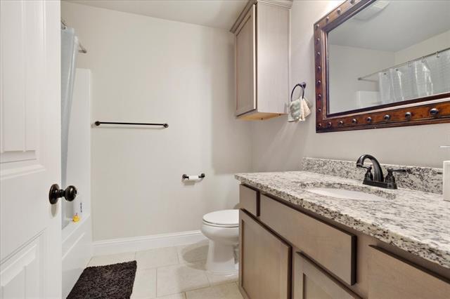 Foto del edificio - 2401 Southridge Ln
