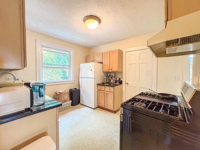 Foto del edificio - 28 Manet Rd