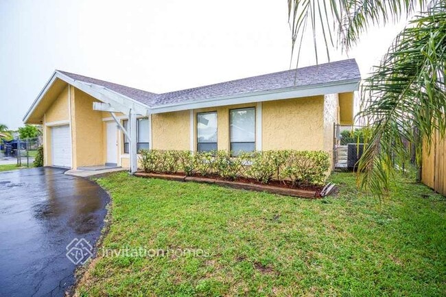 Building Photo - 1310 SW 83rd Ave