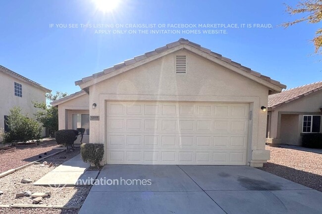 Building Photo - 12119 W Columbine Dr