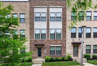Building Photo - 2831 Toles Park Dr