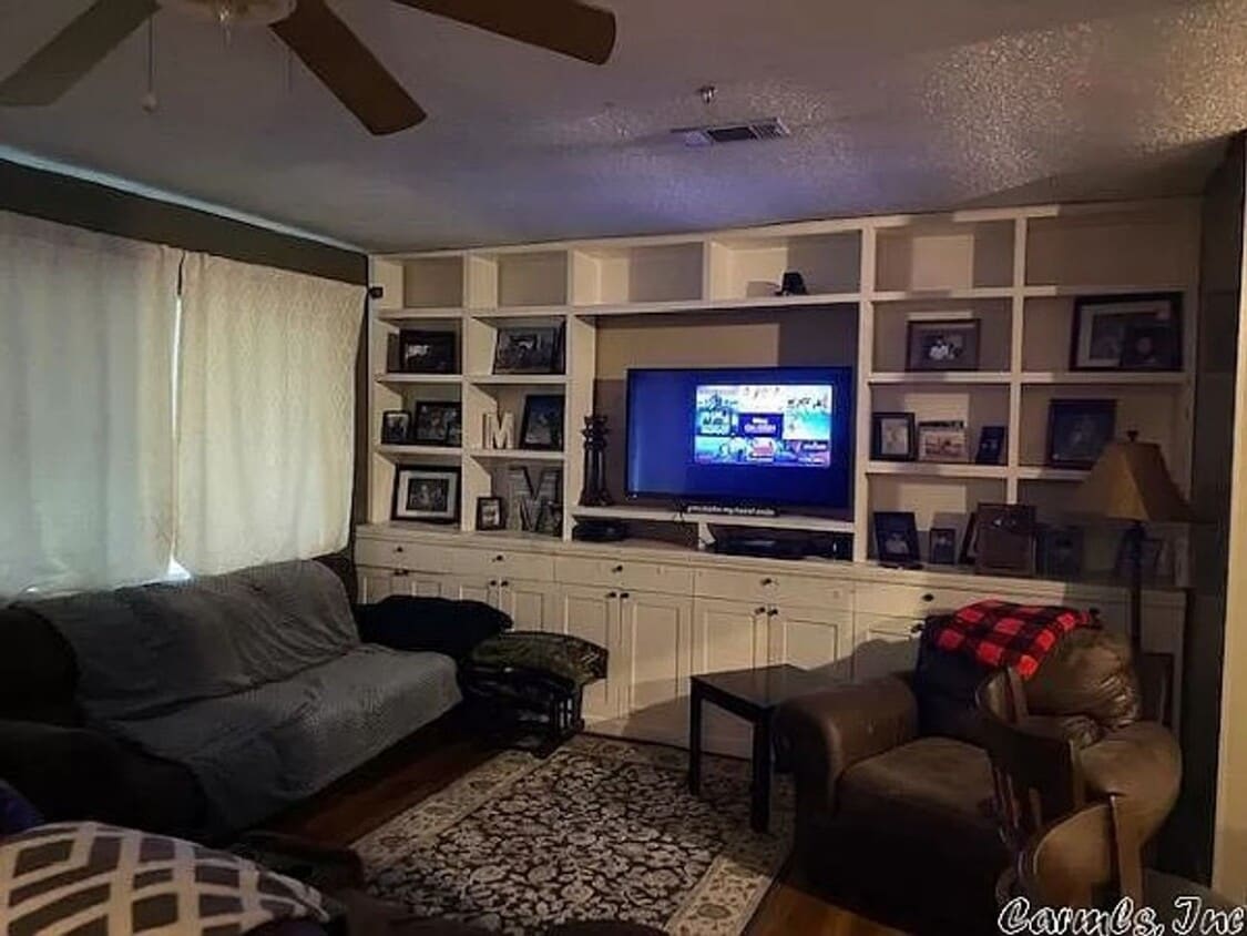 Foto del edificio - 203 Lynn Ln