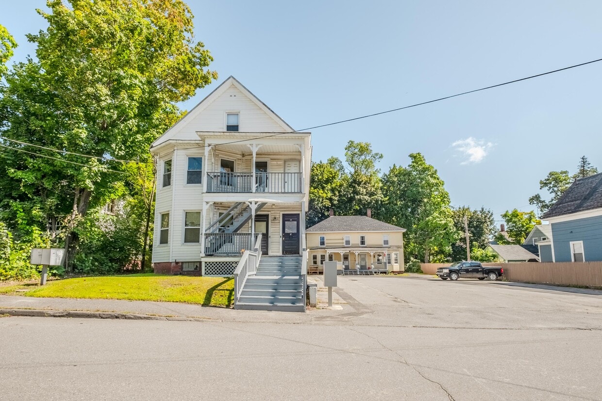 Primary Photo - 35-45 Redington Street
