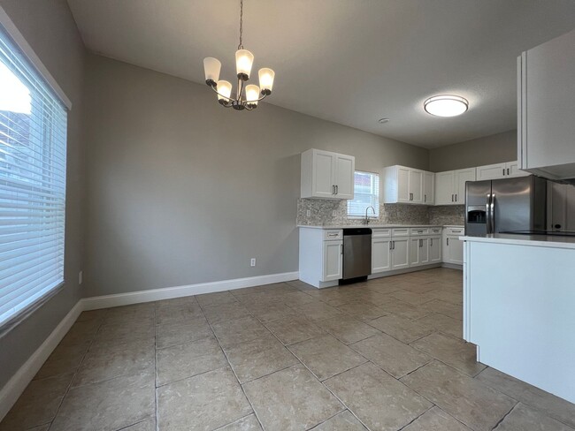 Foto del edificio - Newly Renovated 4/2.5 home in Waterford La...