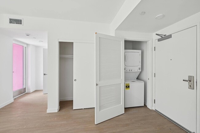 Building Photo - 2599 Alsace