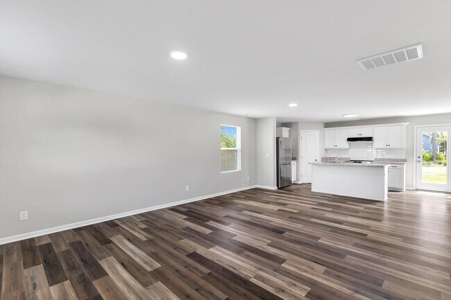 Foto del edificio - House for Rent in Holly Ridge