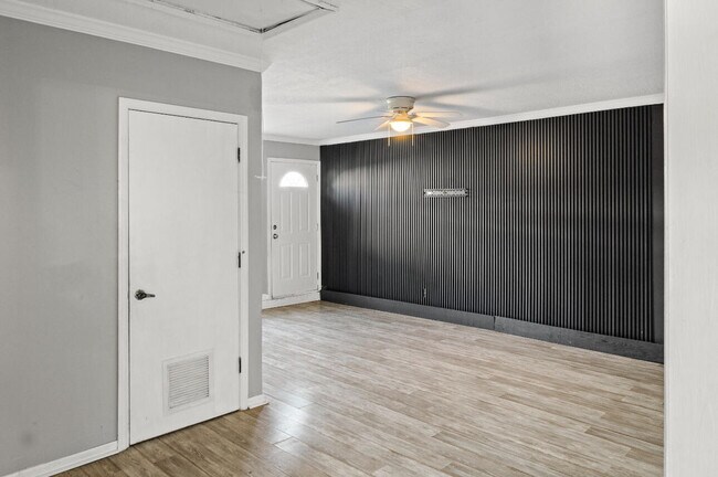 Foto del edificio - 2230 SE Dill Ln