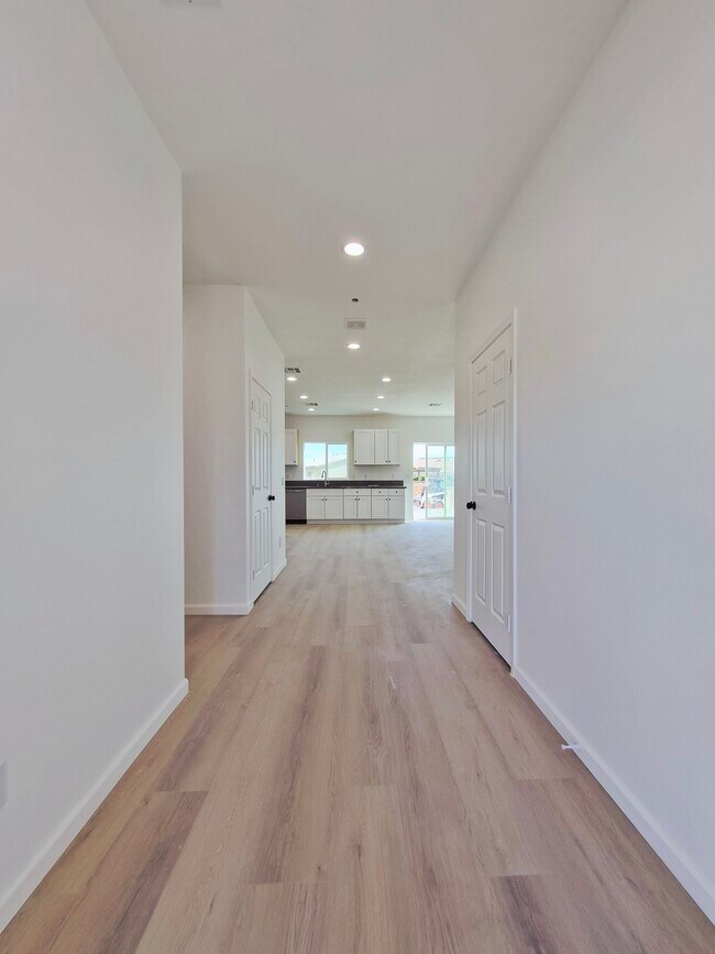 Foto del edificio - 9840 Mesquite Ave