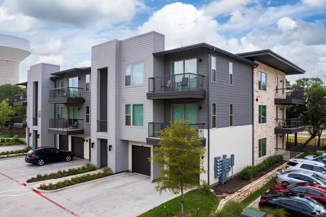 Foto del edificio - 13100 Avery Ranch Blvd