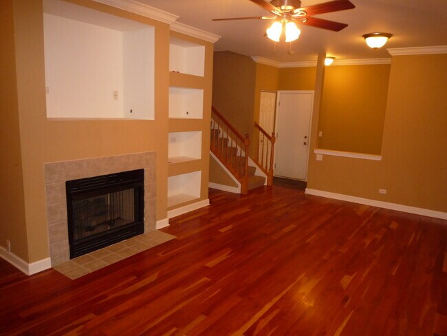 Building Photo - 842 County Line Rd