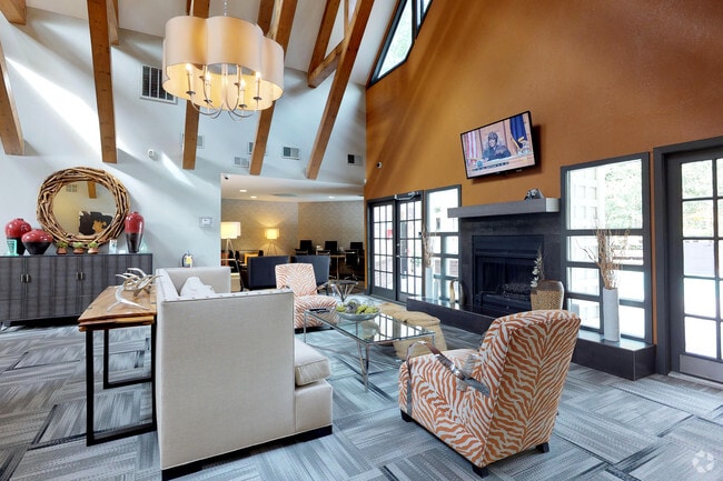 Clubhouse - Waverly Place