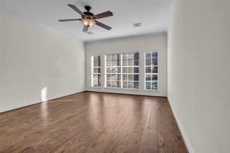 Building Photo - 3815 Hogan Ct