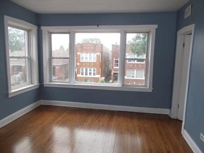 Foto del edificio - 5931 S Campbell Ave