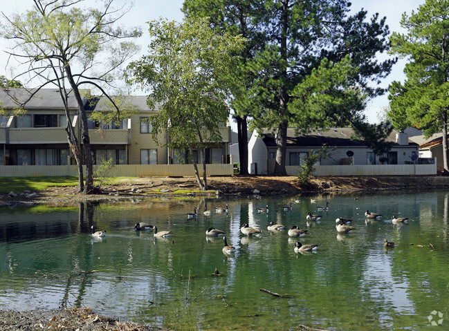 Foto del edificio - Lakes At Ridgeway