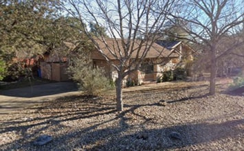 Building Photo - 108 Kite St