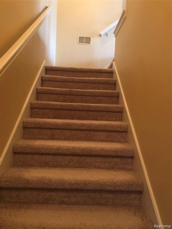 Foto del edificio - 28349 Carlton Way Dr