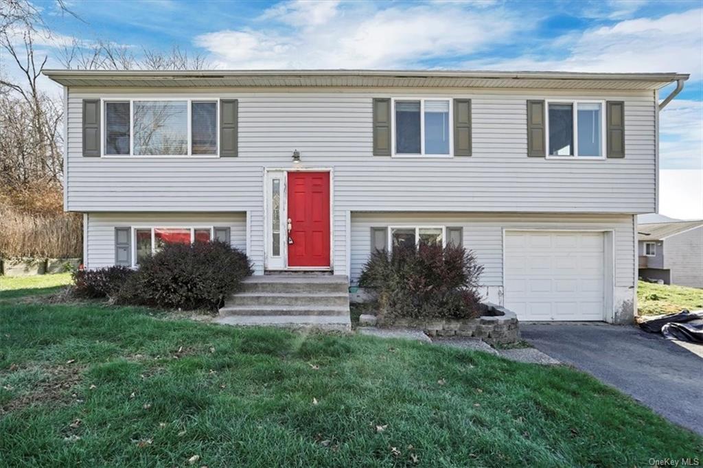 4 Congress Dr, Washingtonville, NY 10992 House Rental in