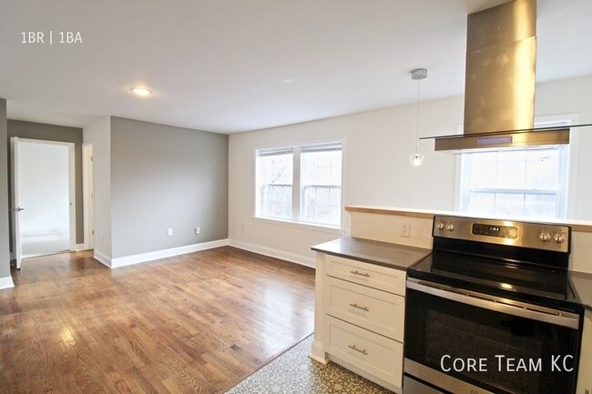 Foto del edificio - 1901 Olathe Blvd