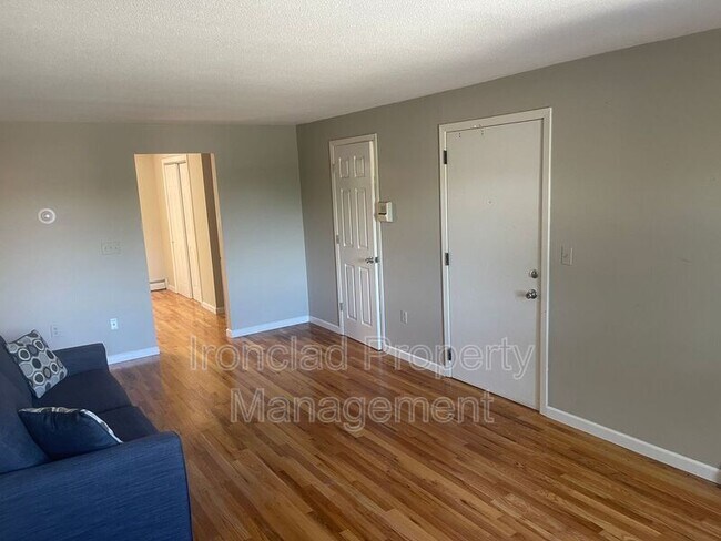 Foto del edificio - 818-826 Pine St