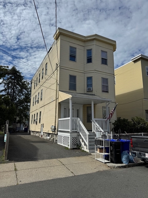 Foto principal - 184 Essex St