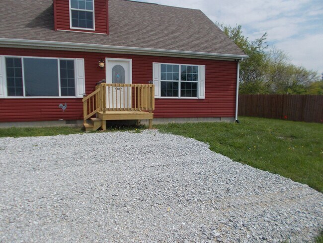 Building Photo - Large, Beautiful Home North of Richmond