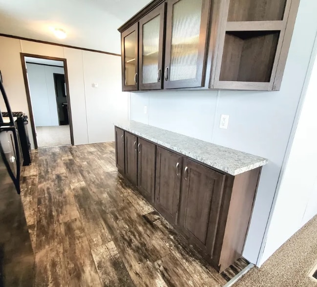 Building Photo - 9792 Spinnaker Dr