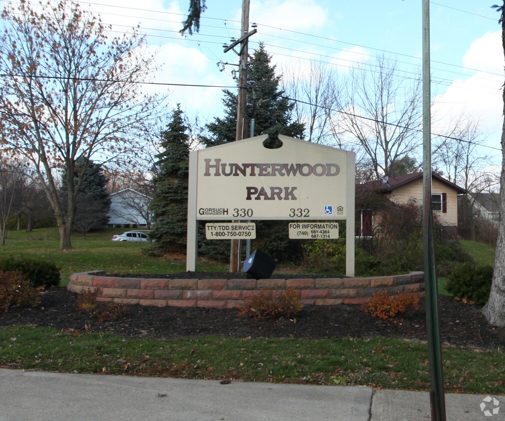 Foto del edificio - Hunterwood Park Apartments