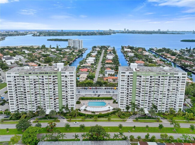 Foto del edificio - 2150 Sans Souci Blvd
