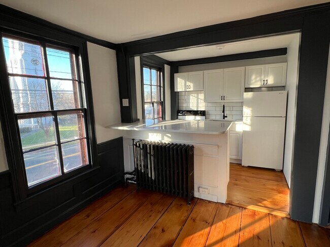 Building Photo - 883 Worthington Rdg