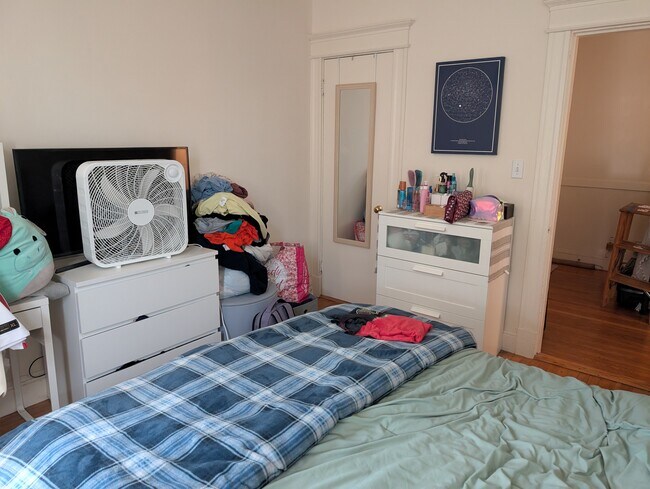 Foto del edificio - 1665 Commonwealth Ave