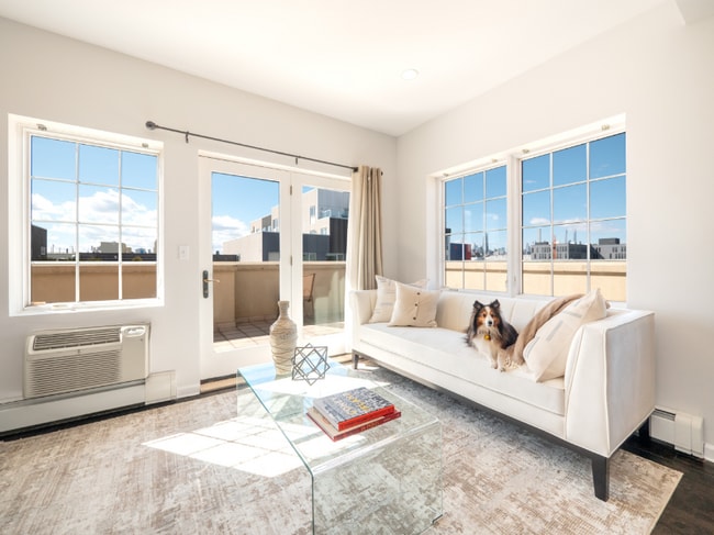 Foto del edificio - 32-86-86 41st St