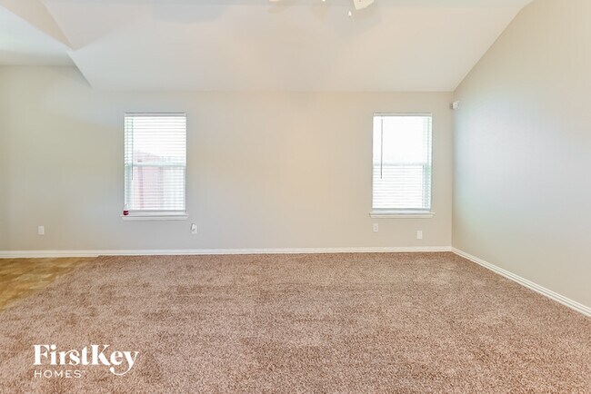 Building Photo - 16930 Boston Manor Ln