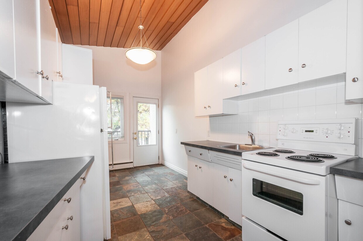 Photo principale - Leslie