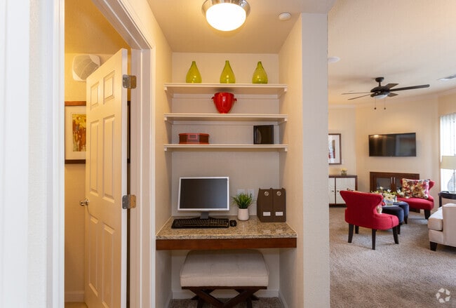 1BR 1BA - 756 SF - Le Mirage