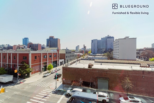 Building Photo - 240 3rd Ave