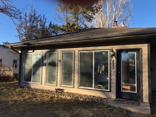 Building Photo - 2132 Crestview Dr