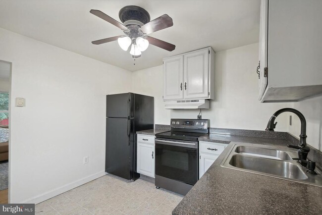 Foto del edificio - 18390 Silcott Springs Rd