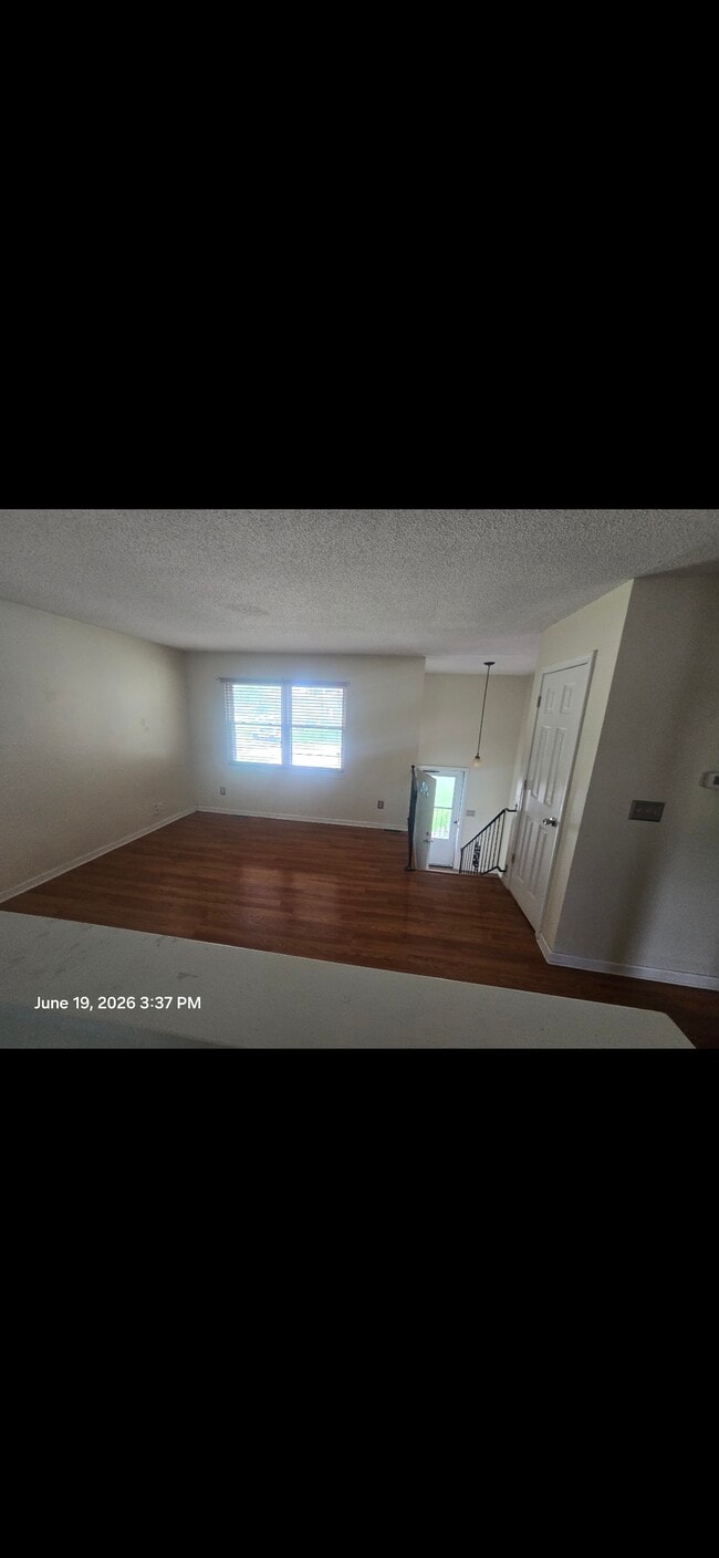 Building Photo - 15006 W 150th Ter