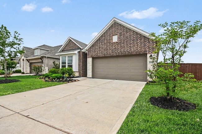 Building Photo - 10423 Fig Orch Trl