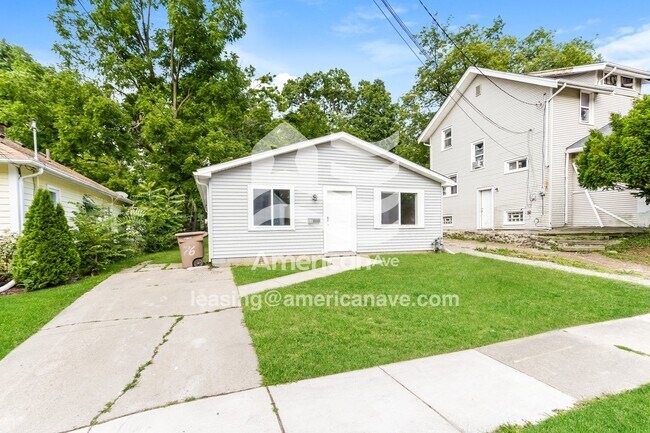 Building Photo - 68 Moreland Ave