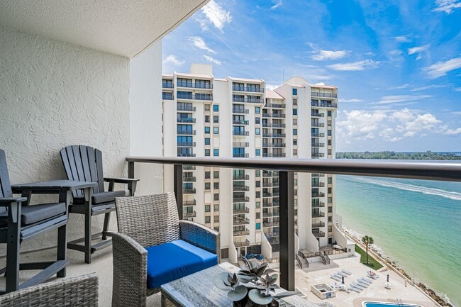 Building Photo - 440 S Gulfview Blvd