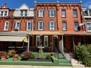 Building Photo - 4025 Green St