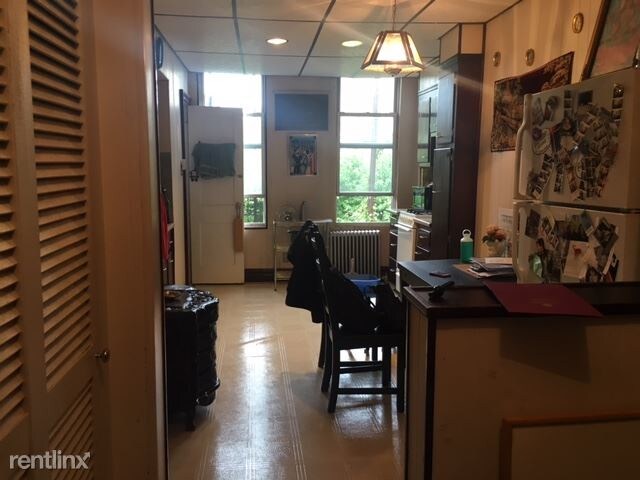 Foto del edificio - 1 br, 1 bath Apartment - 187 Skillman Ave 2R