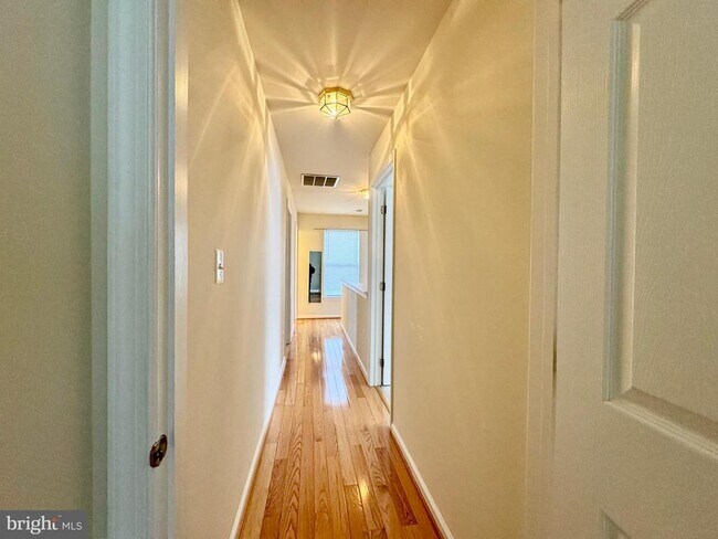 Foto del edificio - 22006 Stone Pier Ln