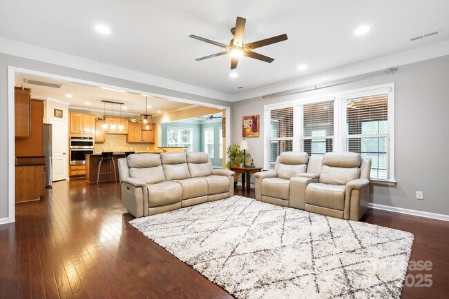 Foto del edificio - 9714 Woburn Rd