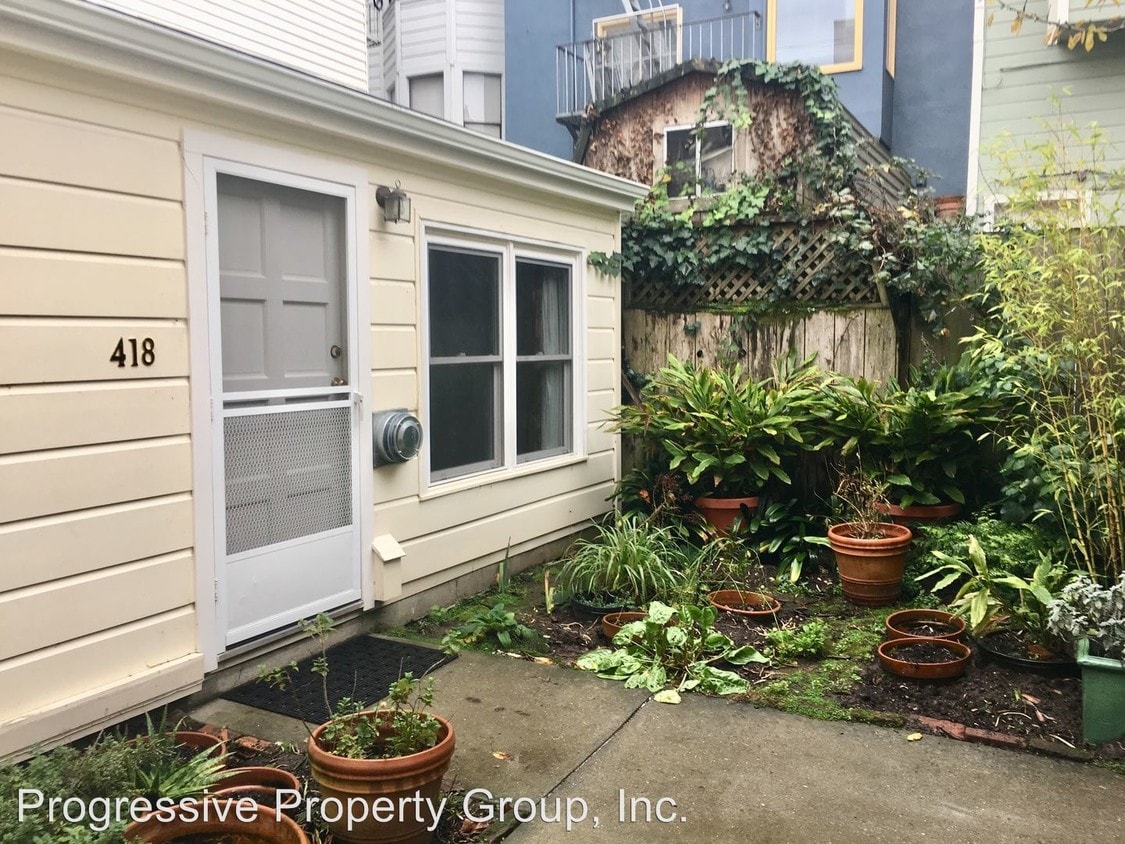 Primary Photo - 412-418 Shrader St