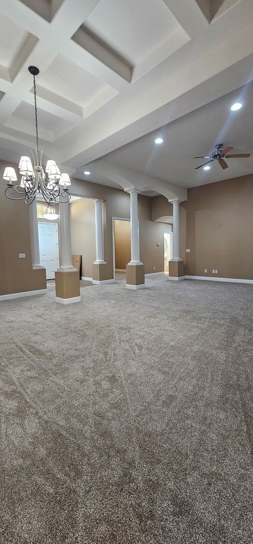 Foto del edificio - 5 Bed 4 bath 3 car garage Southwest Vistas FOR RENT