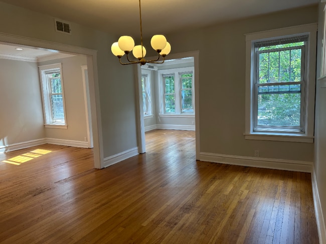 Foto del edificio - 4237 N Ashland Ave