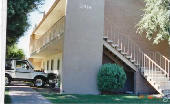 Building Photo - Sterling Apartments